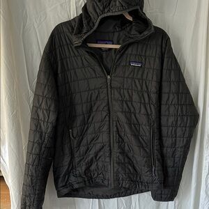 Patagonia Men's Black Puffer Jacket